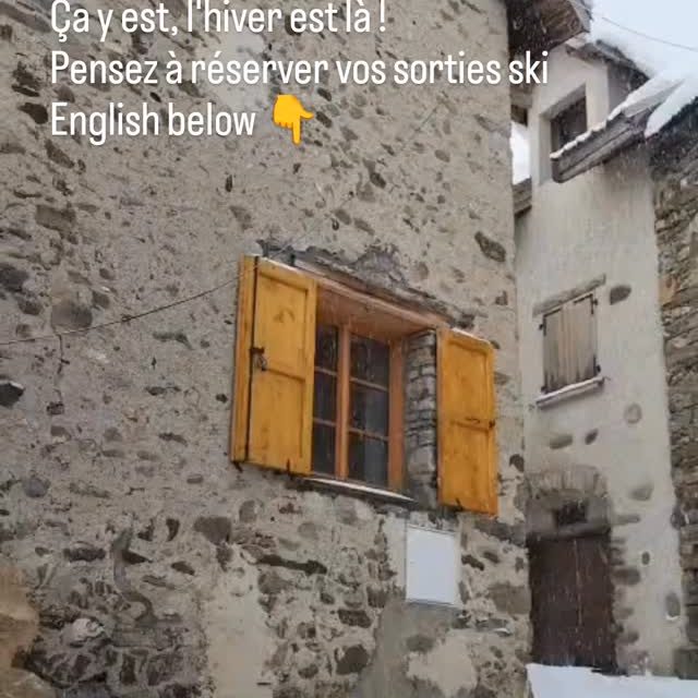 lien site web en bio 
That's it, winter is here !
Remember to book your off piste skiing or ski touring trips : website link in bio
#myhautesalpes 
#lagravelameije 
@lagravetourisme 
@ortovox
@petzl_official
@dynastarskis
@mailleapart
@skiset.lagrave